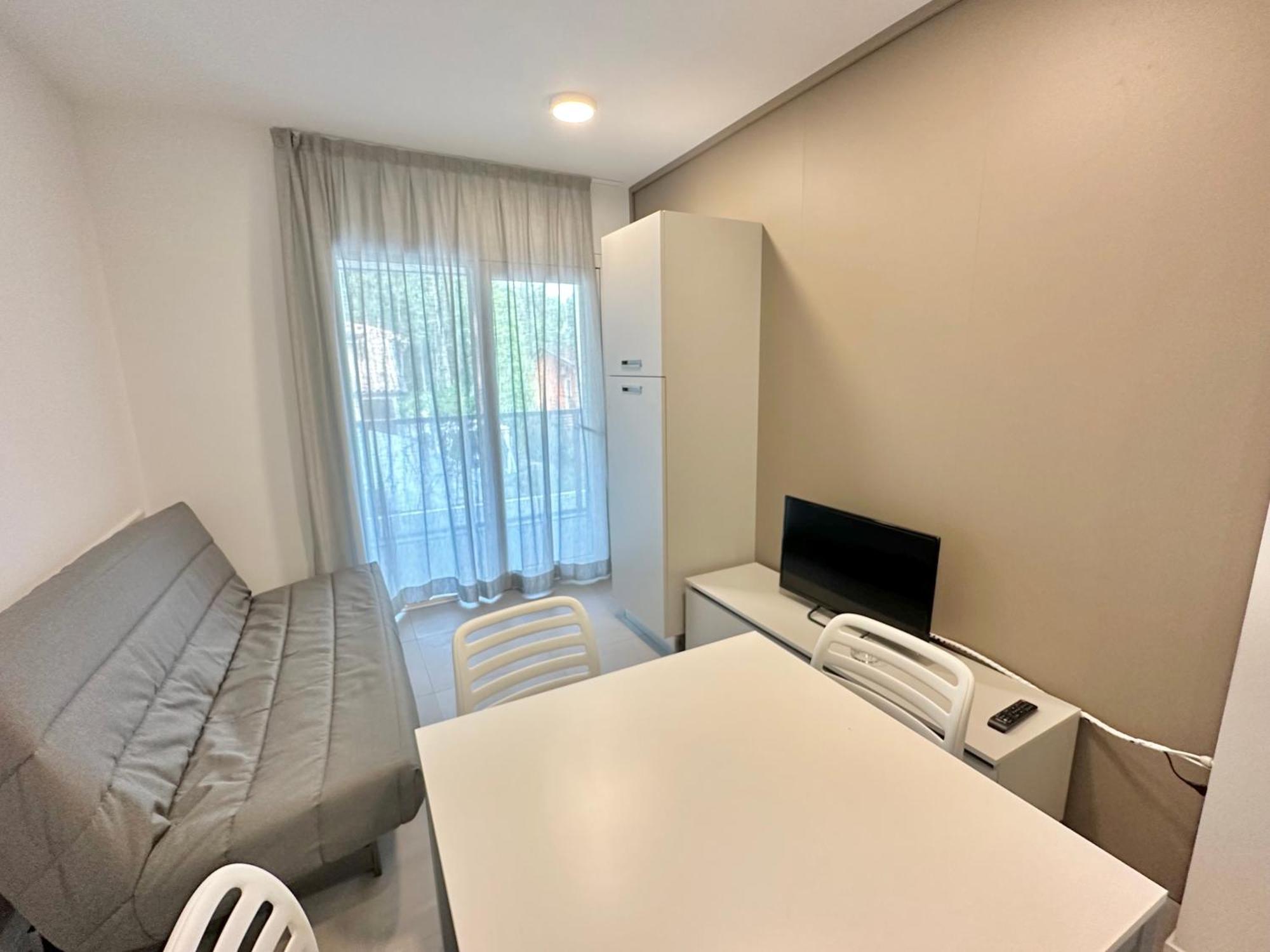 Nuovo Condominio Con Piscina E Garage Bibione Bagian luar foto